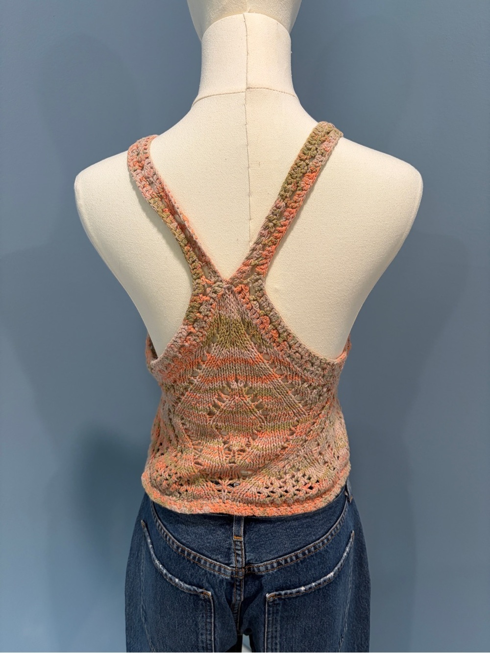 Free People Crochet Knit Tank Top XS Boho Open Knit Crop Racerback - Picture 5 of 6